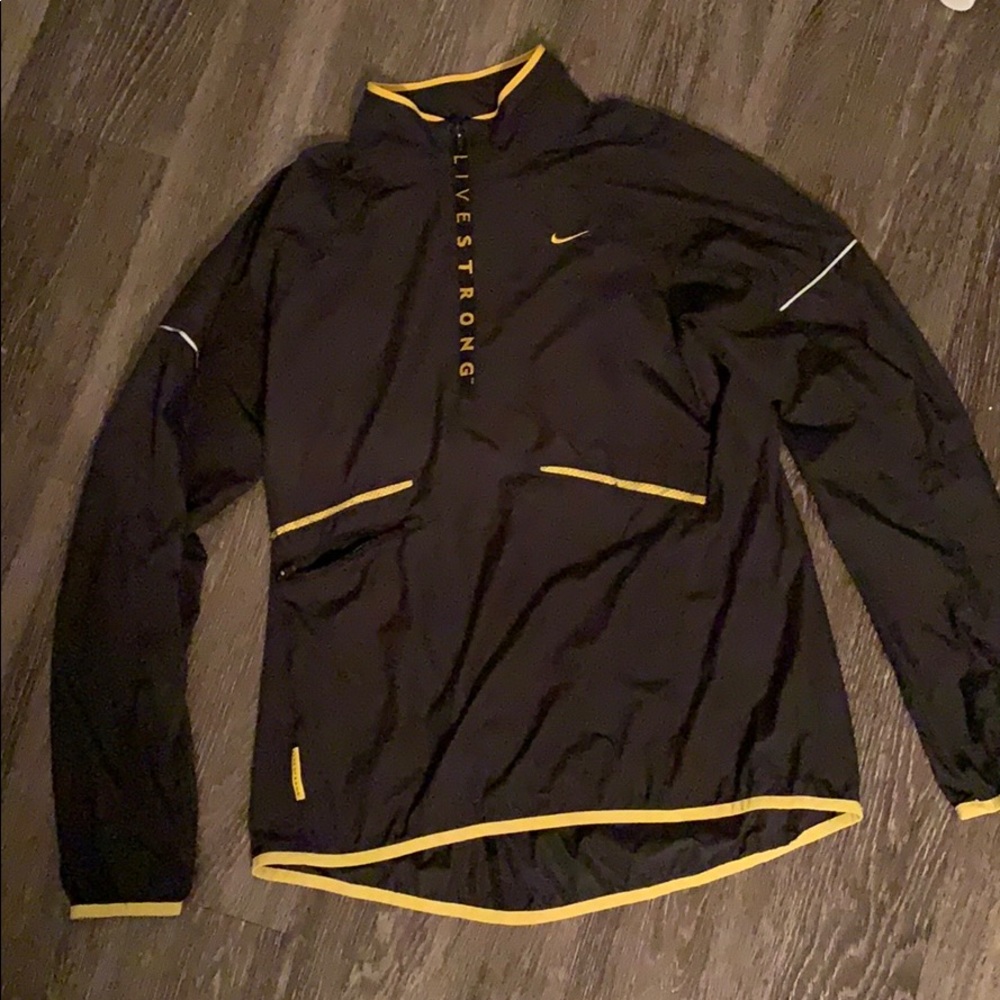 Nike pullover